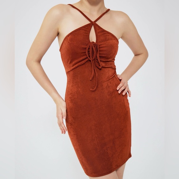 Ready for a night out? This burnt orange piece is brand new & ready for you! - Picture 3 of 3